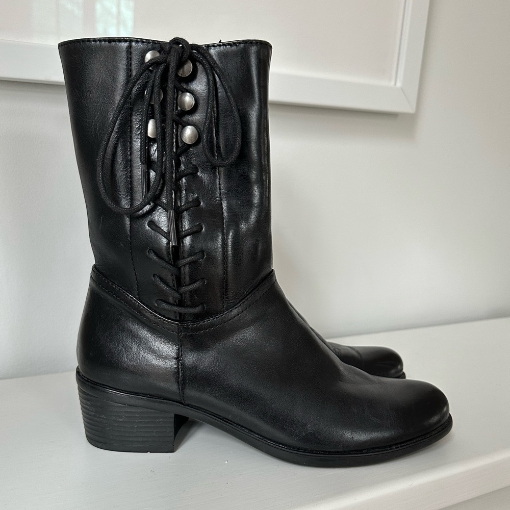 Black leather Bussola Boots